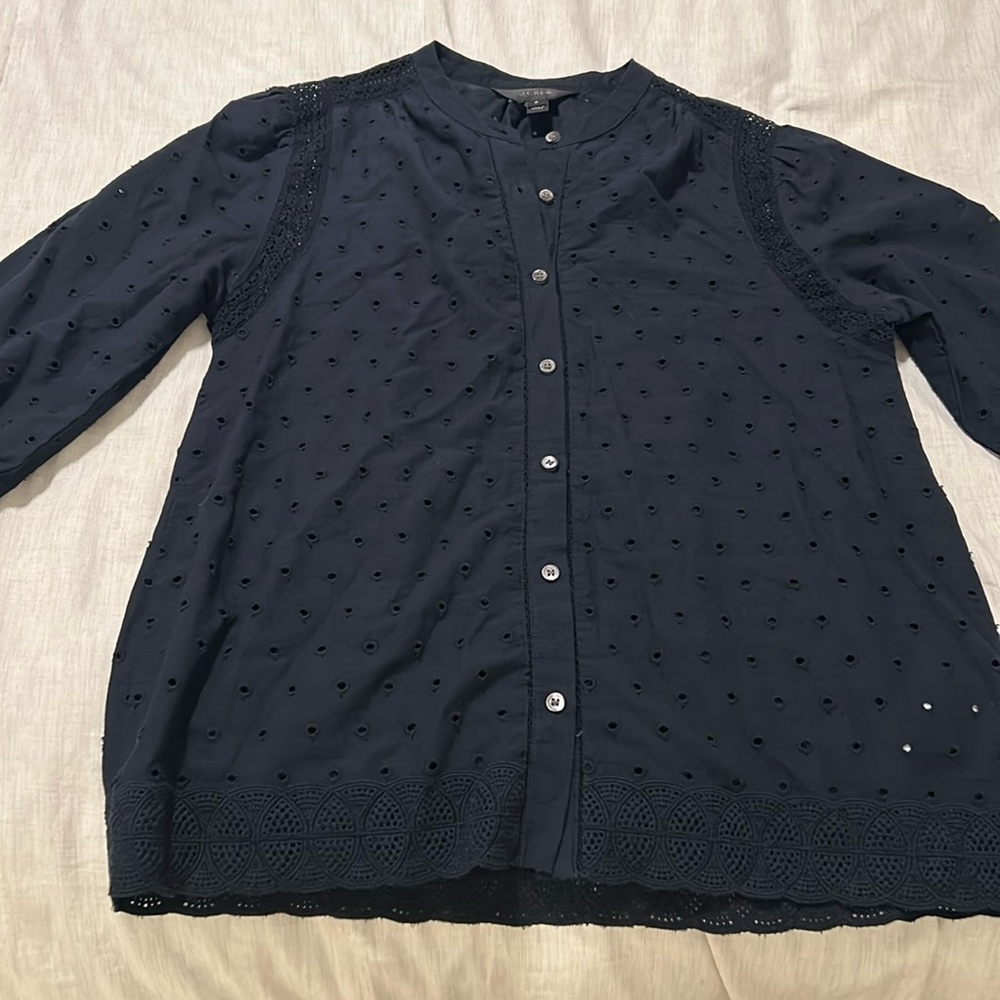 J Crew Eyelet Button Up navy blue Lace Shirt Blouse Size 0 Style#G1150